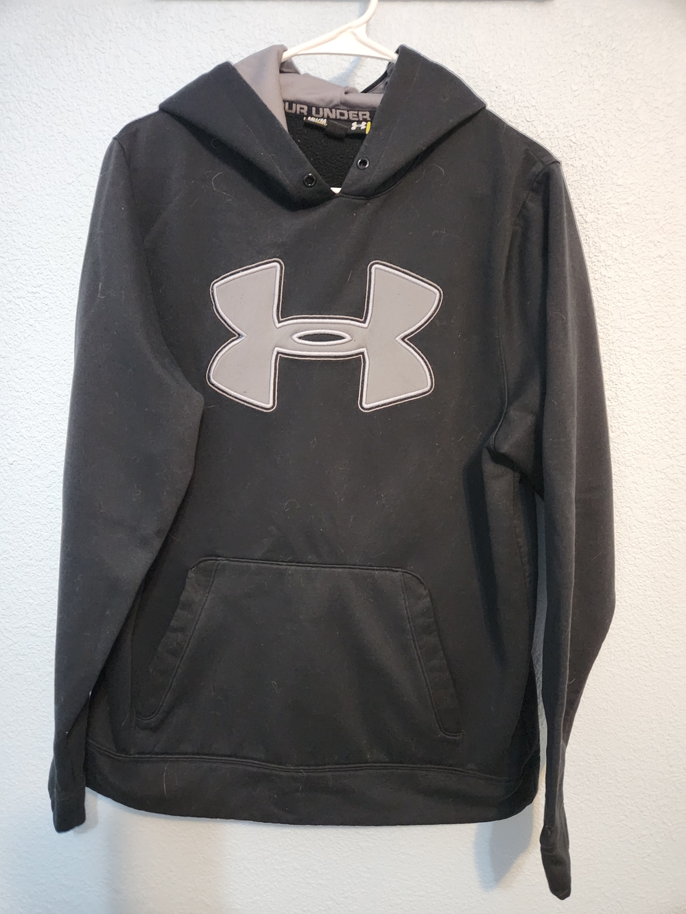 Under Armour Black Hoodie with Gray Lining